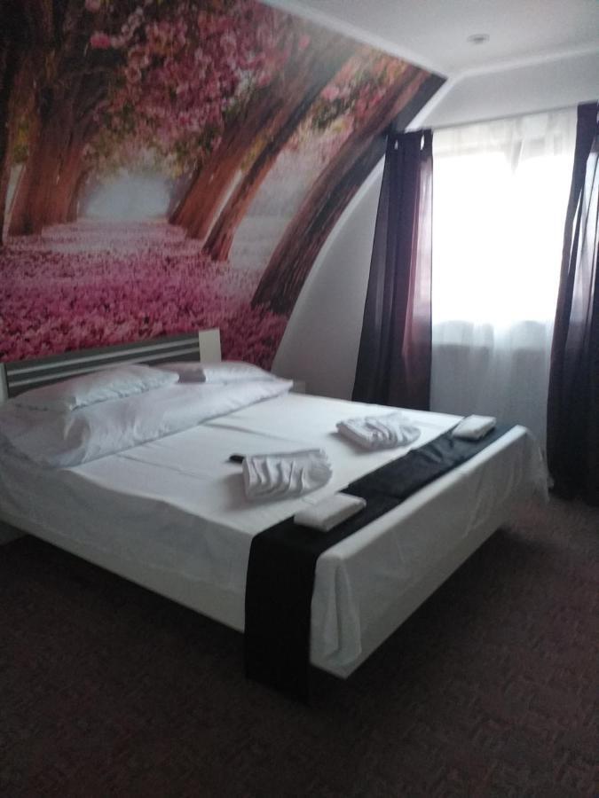 Hobby Hotel 3*